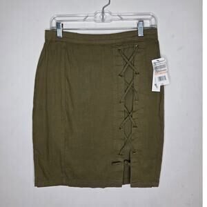 NWT William Rast green skirt with lace up details - 28
